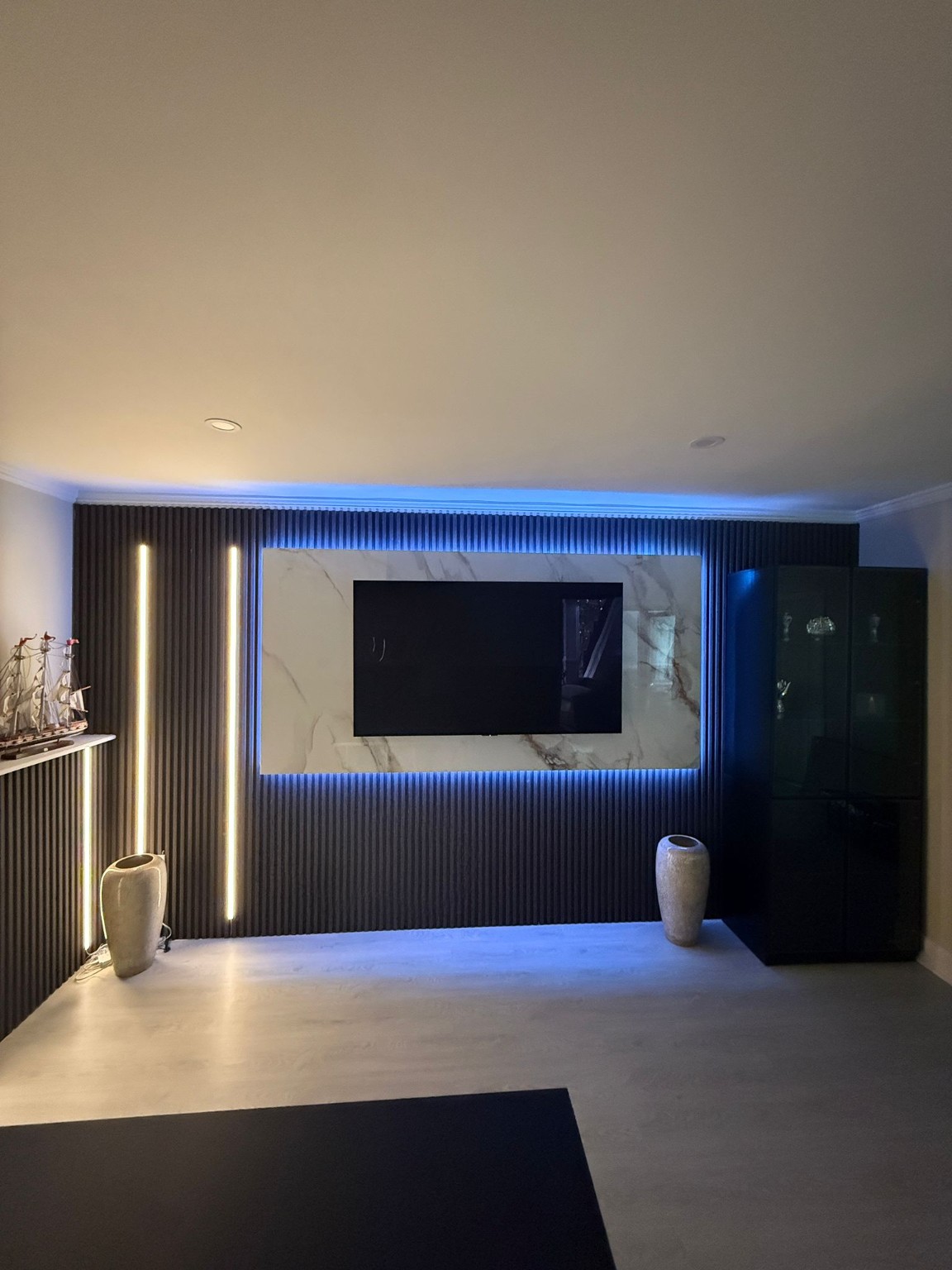 SIMTECH Smart Home & Interior Lighting